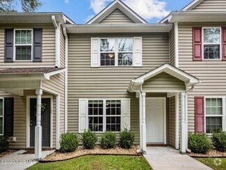 Building Photo - 138 Greenford Pl
