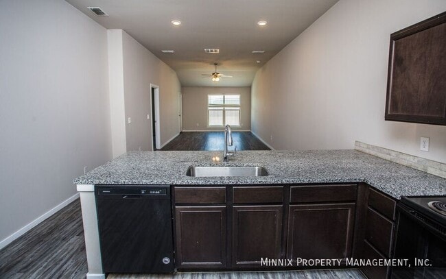 Foto del edificio - 1639 133rd St