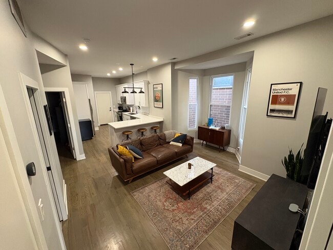 Foto del edificio - 1933 W Ohio St