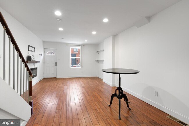 Foto del edificio - 2136 E Albert St