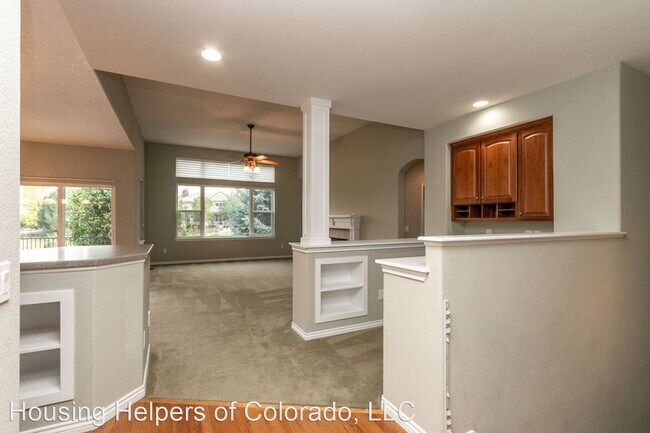 Building Photo - 3 br, 3 bath House - 711 Windflower Dr