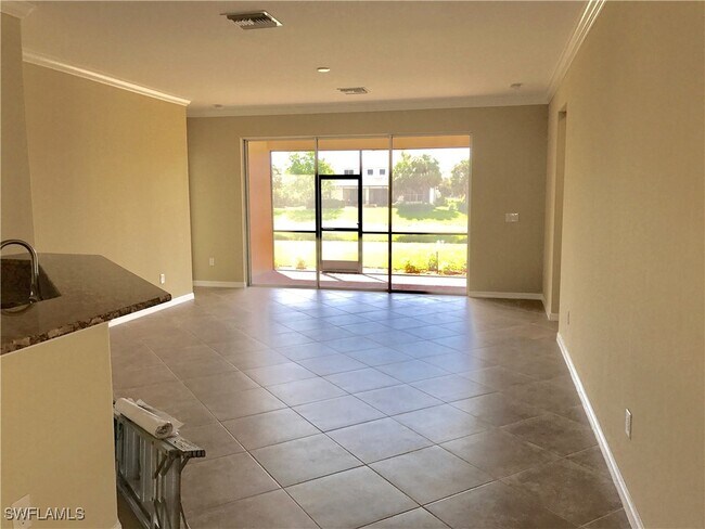 Foto del edificio - 2093 Satsuma Ln