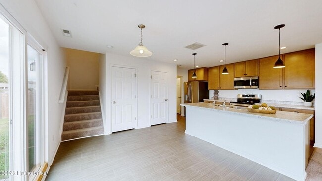 Foto del edificio - 192 Blue Ridge Cir