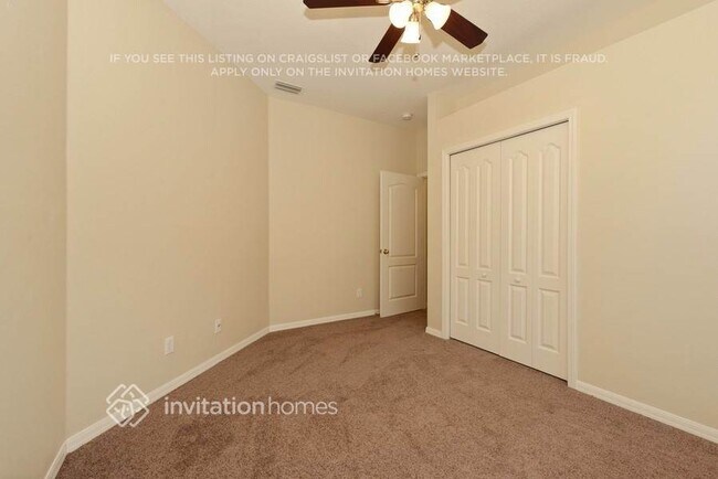 Foto del edificio - 8716 Sandy Plains Dr