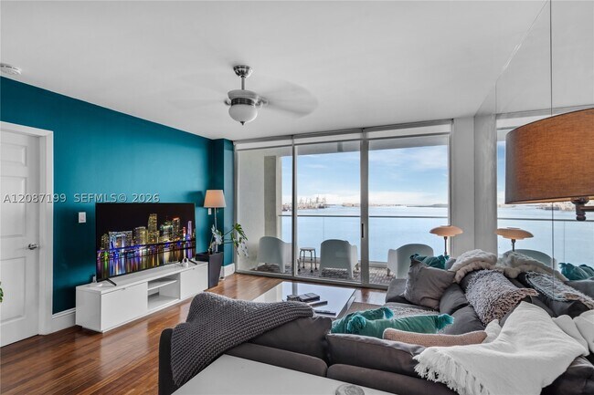 Foto del edificio - 800 Claughton Island Dr