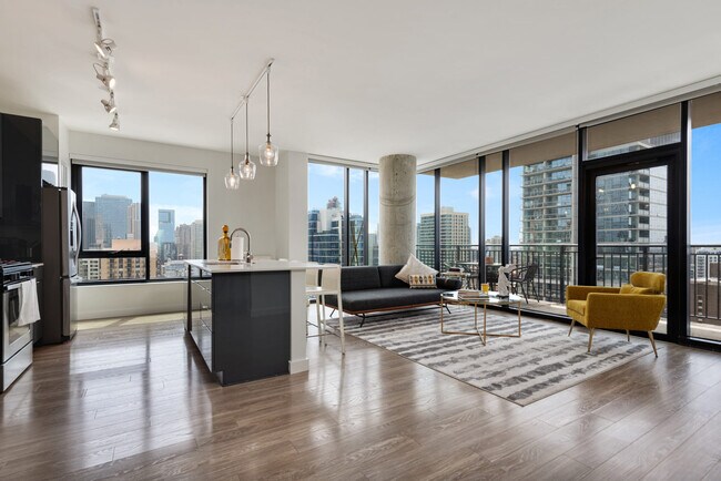 Foto del edificio - 833 N Clark St