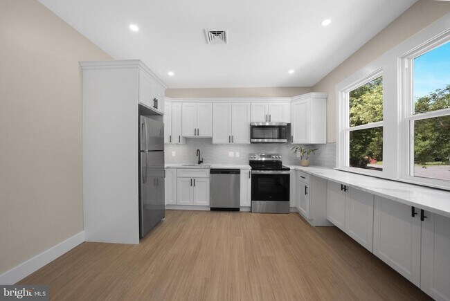 Foto del edificio - 71 Dreamland Park Dr