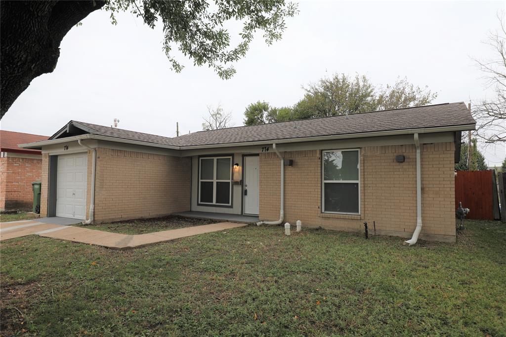 Foto principal - 714 Parker Cir