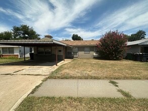 Building Photo - 1025 SW 57th St
