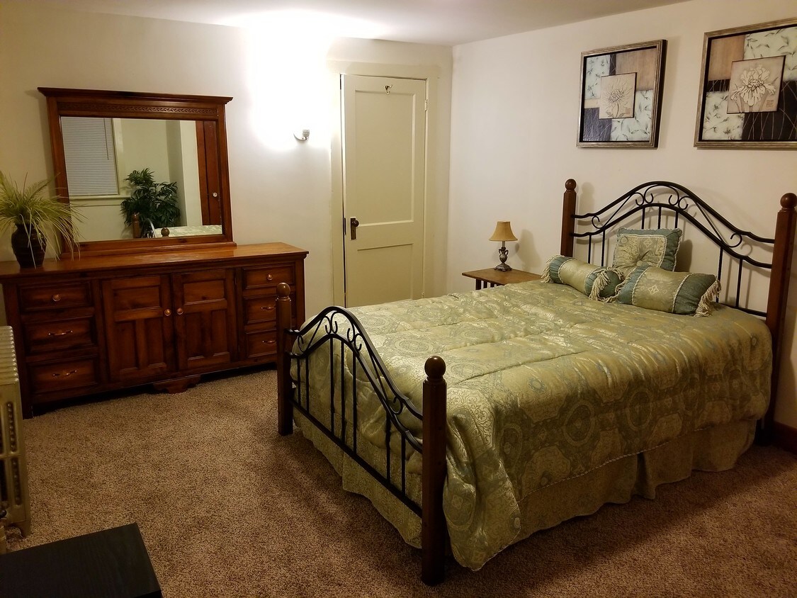 233 Ann St, Middletown, PA 17057 Apartments in Middletown, PA