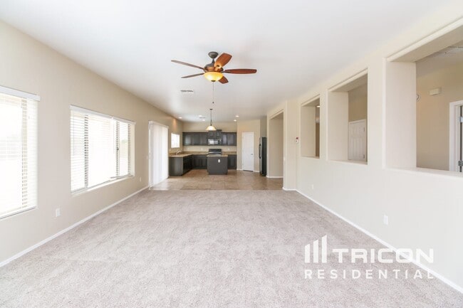 Building Photo - 43009 W Kristal Ln