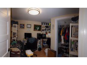 Building Photo - 313 S Cutler St