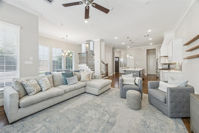Foto del edificio - 921 Dunleigh Meadows Ln