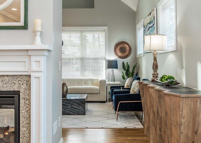 Foto del edificio - 151 Pineland Cir