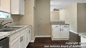 Building Photo - 6038 Sandwick Dr