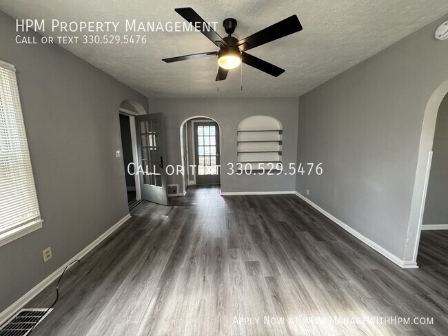 Foto del edificio - 1613 Spring Ave NE