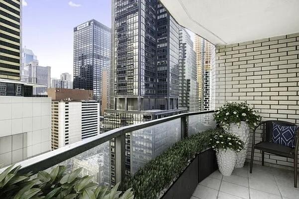 Building Photo - 159 W 53rd St