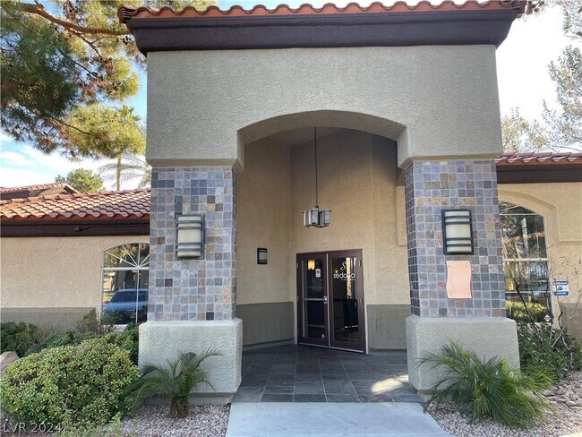 Building Photo - 9000 S Las Vegas Blvd