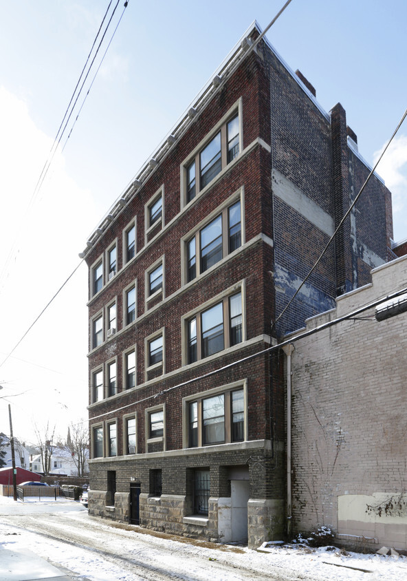 Building Photo - 5721-5727 Elwood St