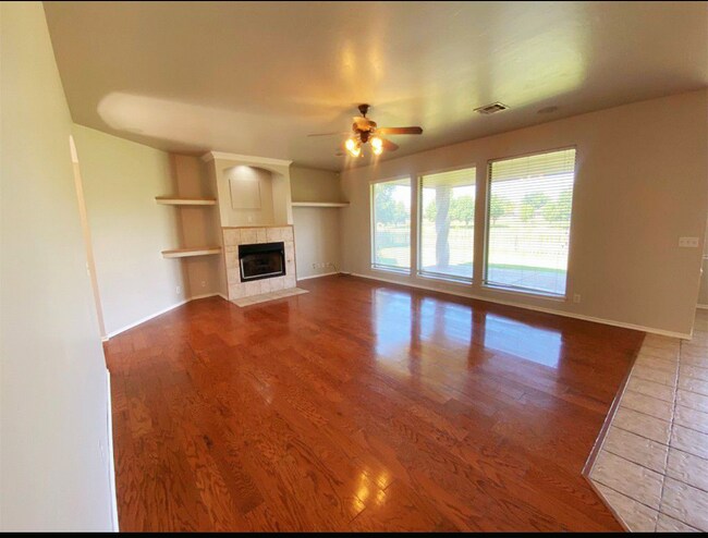 Building Photo - 17629 Gold Dr