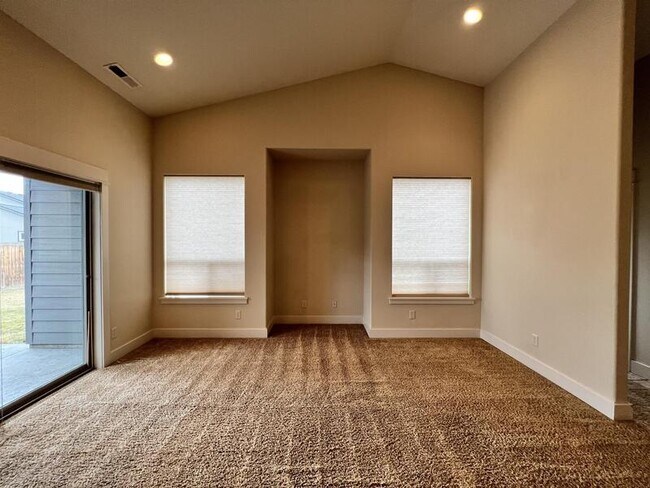 Foto del edificio - 2360 NW 19th St