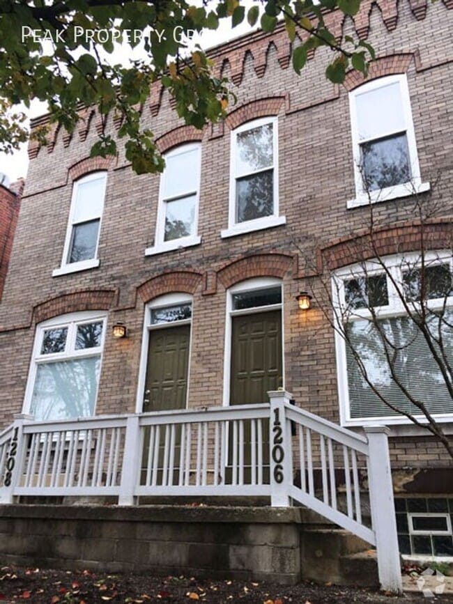 Building Photo - 1208 Indianola Ave