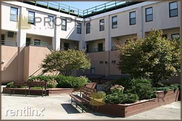 Primary Photo - 65 Riverside Ave