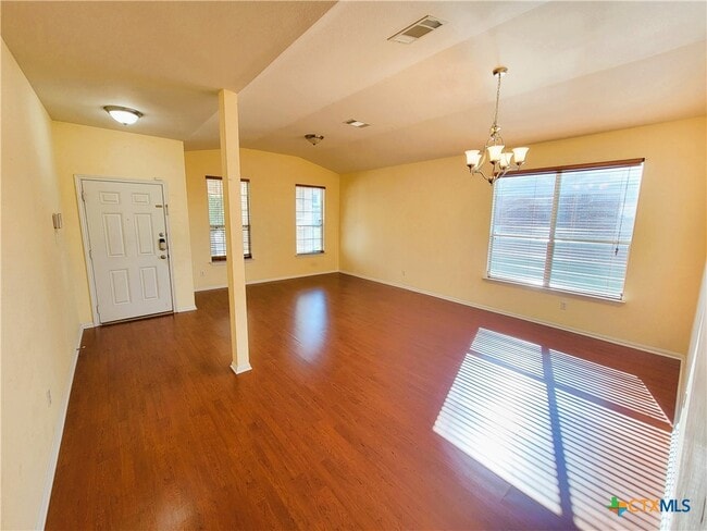 Building Photo - 610 Taurus Dr