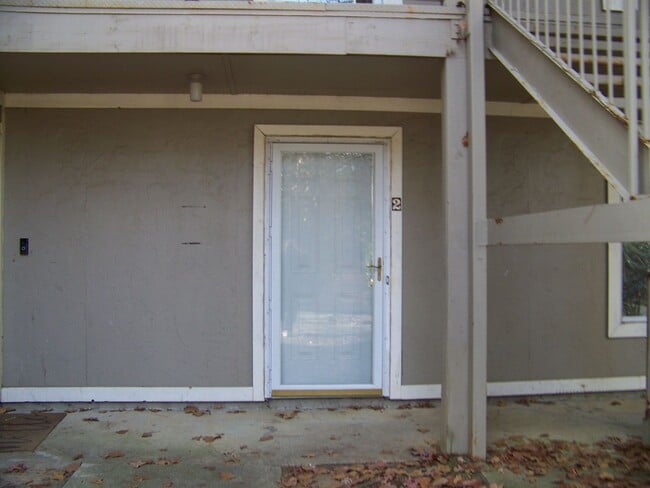 Building Photo - STEWARTS CREEK