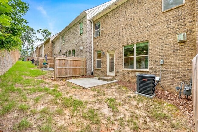 Photo - 6065 Arbor Knoll Pl House