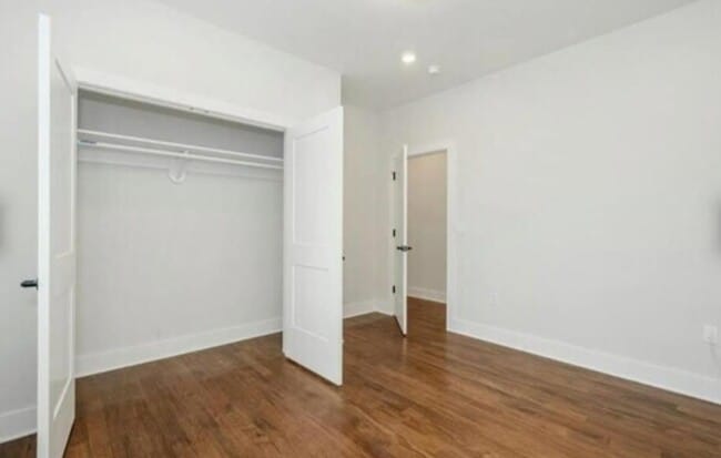 Building Photo - 142 Maple Ave