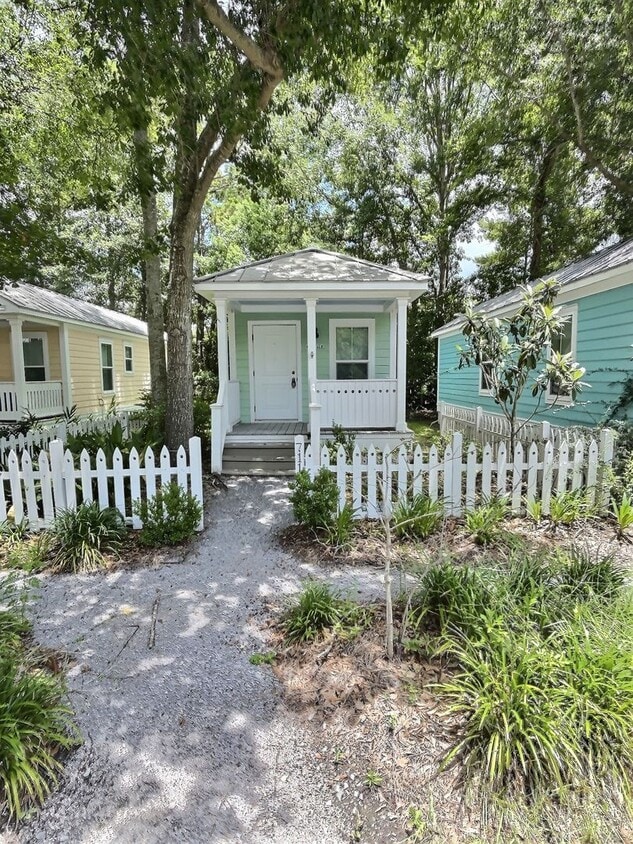 Commercial or Residential Coastal Cottage ... - Commercial or Residential Coastal Cottage ...