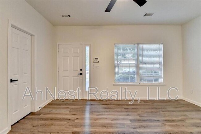 Foto del edificio - 2803 Snapfinger Manor