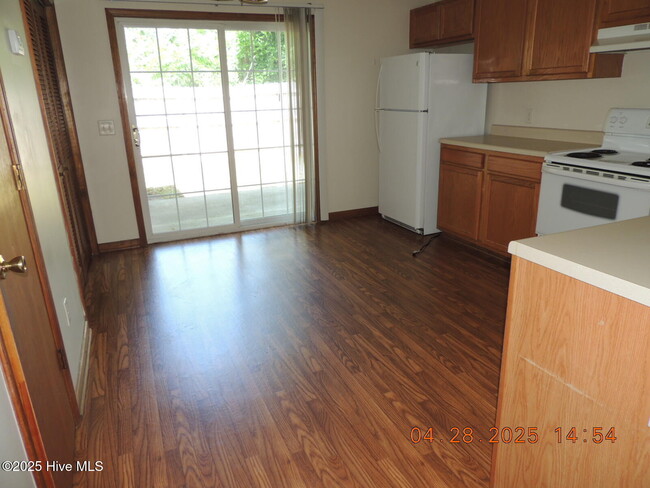 Building Photo - 100 Pisgah Ct