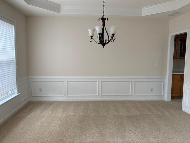 Foto del edificio - 347 Andridge Ct NW
