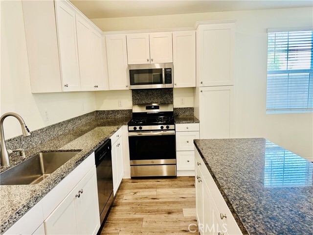 Building Photo - 6014 Sendero Ave