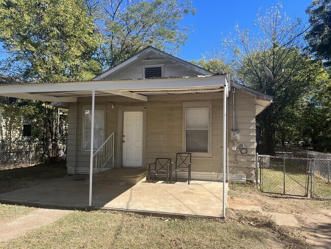 Building Photo - 1206 Orleans St