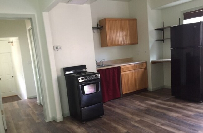 Foto del edificio - 634 E 7th Ave