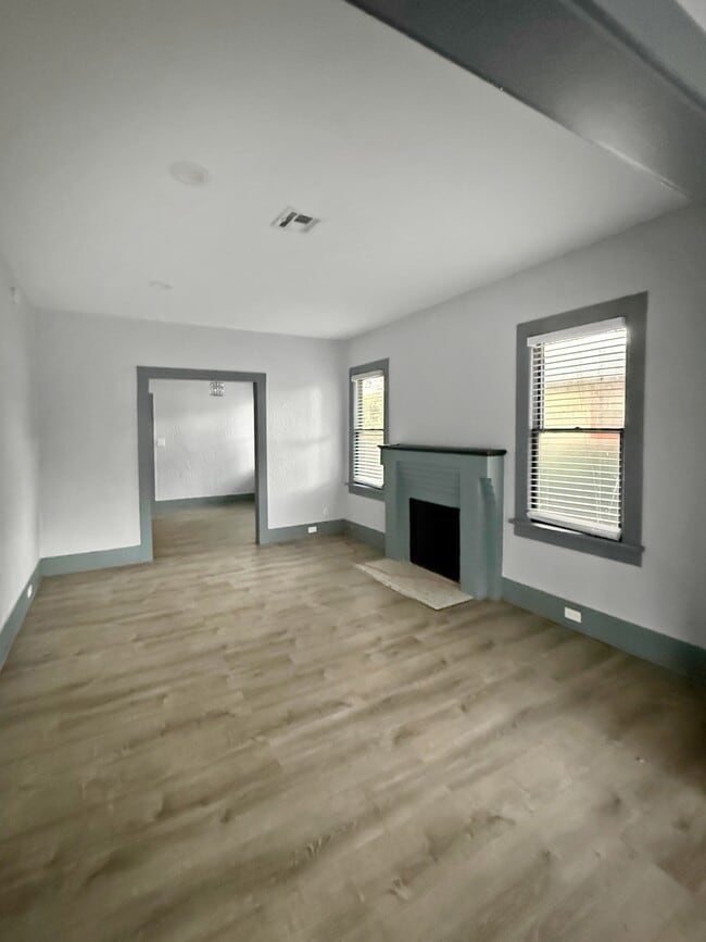 Foto del edificio - 2242 South St