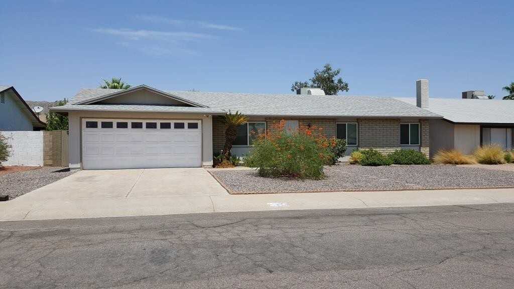 Primary Photo - COMING SOON...RECENT REMODEL IN AHWATUKEE!