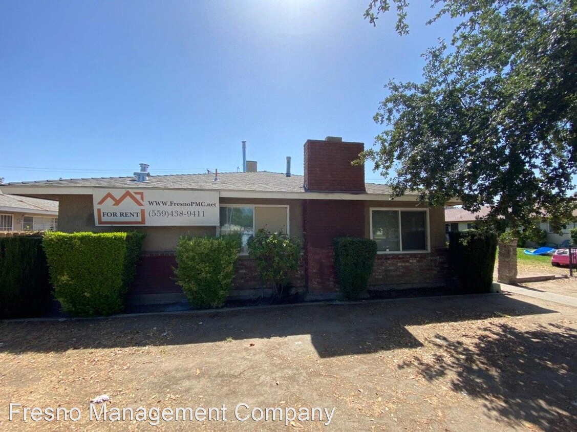 Primary Photo - 2840-2846 N First St