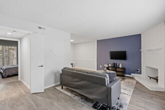 Building Photo - 4922 Arcadian Ct