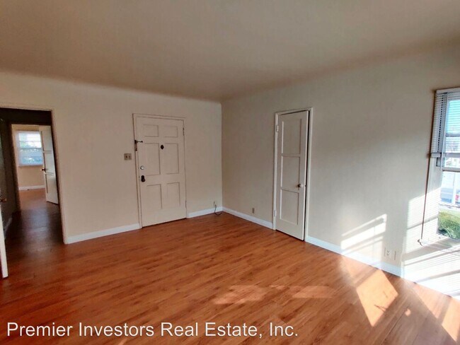 Building Photo - 1221 S Garfield Ave