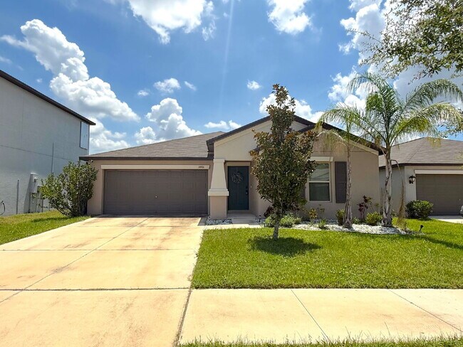 Foto del edificio - Beautiful 3-Bedroom 2 Baths Home in Ayersw...