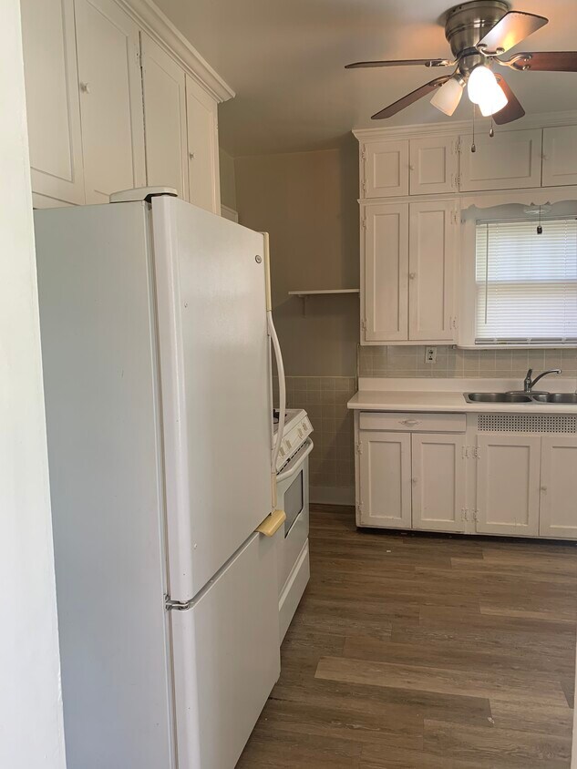 Foto principal - 2037 W Richwoods Blvd