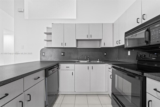 Foto del edificio - 13400 SW 182nd St