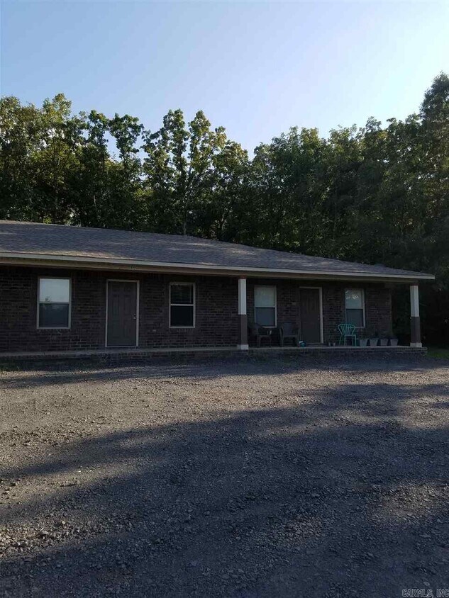 Primary Photo - 286 Bailey Rd