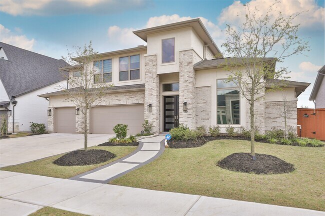 Foto del edificio - 24707 Celestial Lily Dr