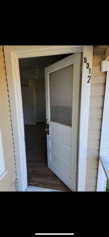 Building Photo - 527 W 8th St