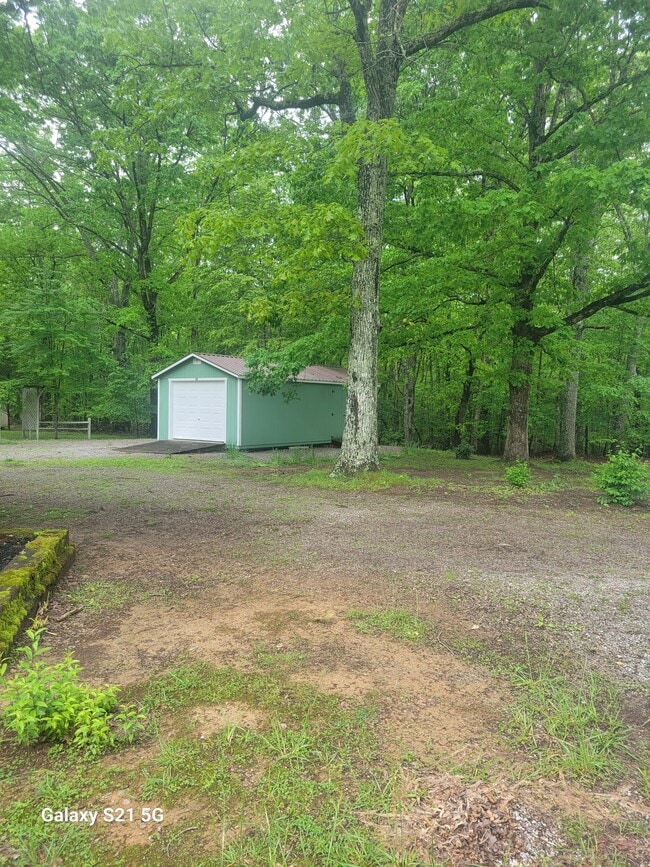 Building Photo - 4046 Sioux Rd